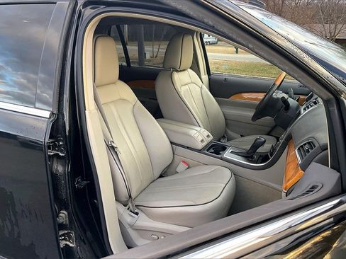 Used 2011 Lincoln MKX AWD w/ 102A Rapid Spec Order Code image 7