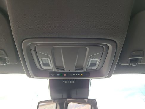 Used 2023 GMC Sierra 1500 SLE AWD/4WD image 33