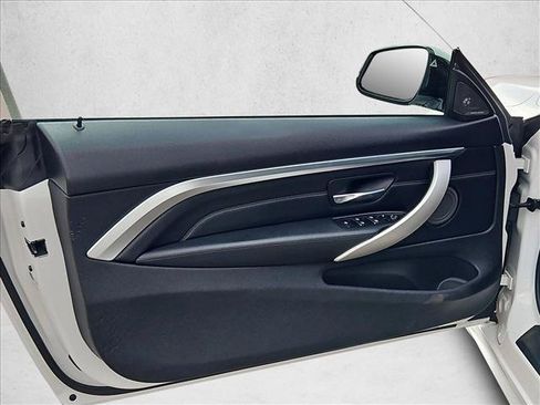 Used 2018 BMW 440i Convertible RWD image 11