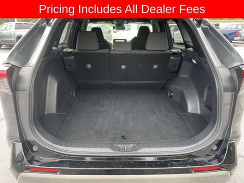 Used 2023 Toyota RAV4 SE AWD/4WD image 13