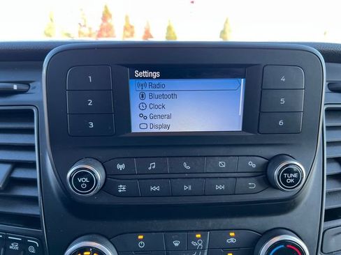 Used 2020 Ford Transit 350 XL image 22