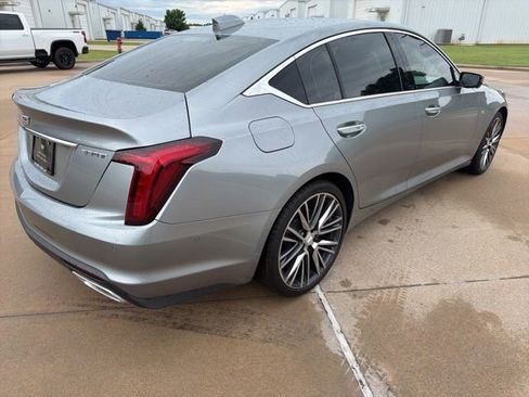Used 2025 Cadillac CT5 Premium Luxury RWD image 5
