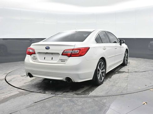 Used 2016 Subaru Legacy 3.6R Limited image 9
