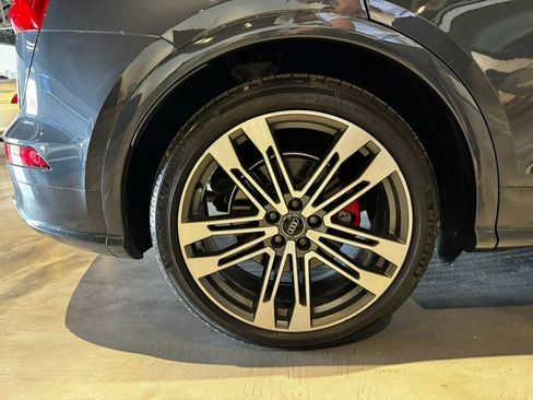 Used 2019 Audi SQ5 Prestige AWD/4WD image 26
