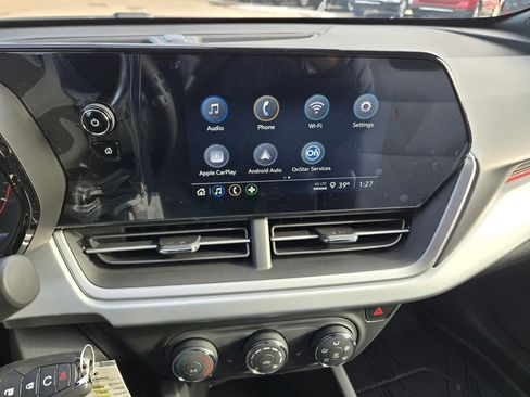 New 2026 Chevrolet Trax RS w/ Driver Confidence Package image 7