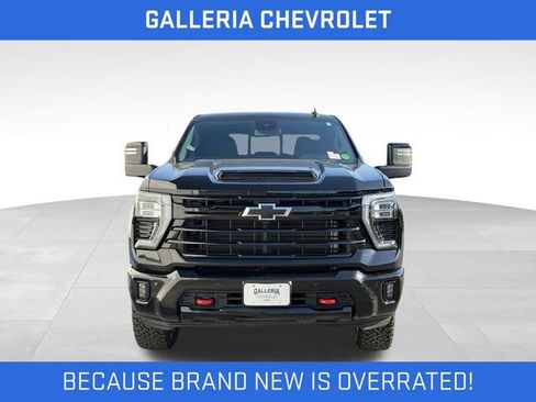 Used 2026 Chevrolet Silverado 2500 LT w/ Trail Boss Package AWD/4WD image 3