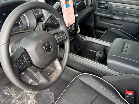 New 2026 RAM 3500 Limited AWD/4WD image 9
