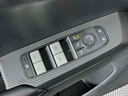 Used 2024 Mitsubishi Outlander SE AWD/4WD image 15