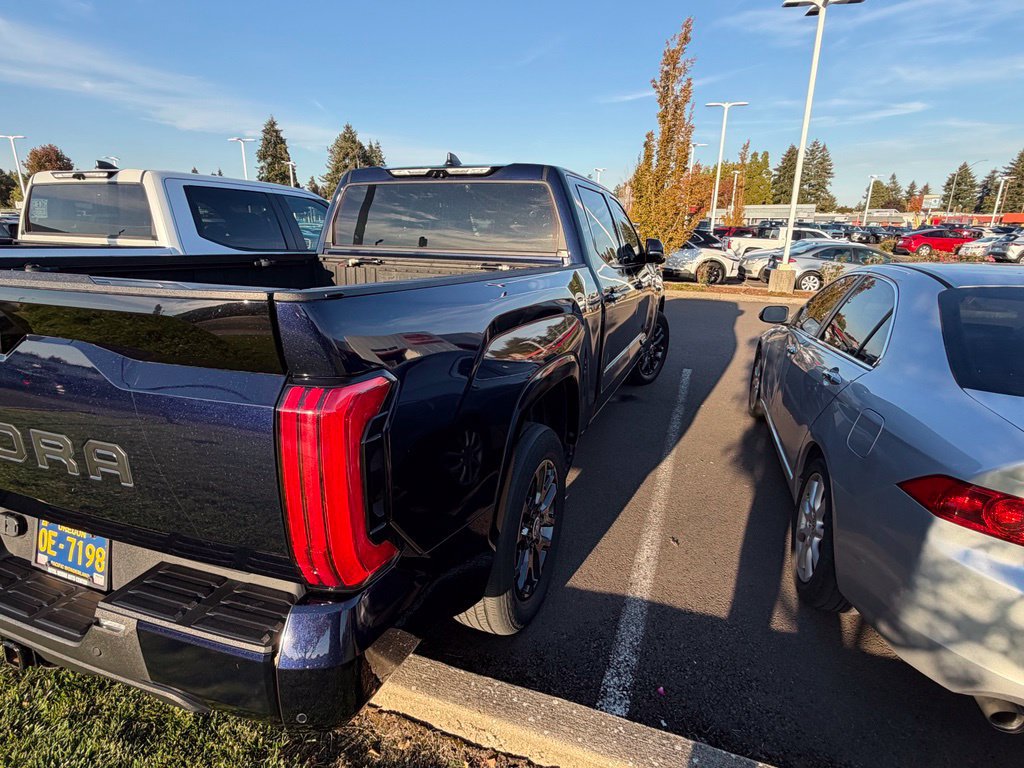 Used 2024 Toyota Tundra Platinum AWD/4WD image 6