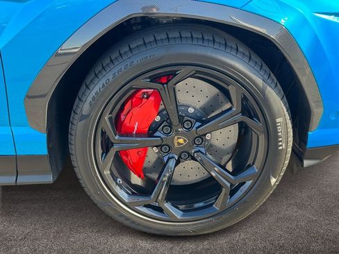 Used 2020 Lamborghini Urus Base image 7