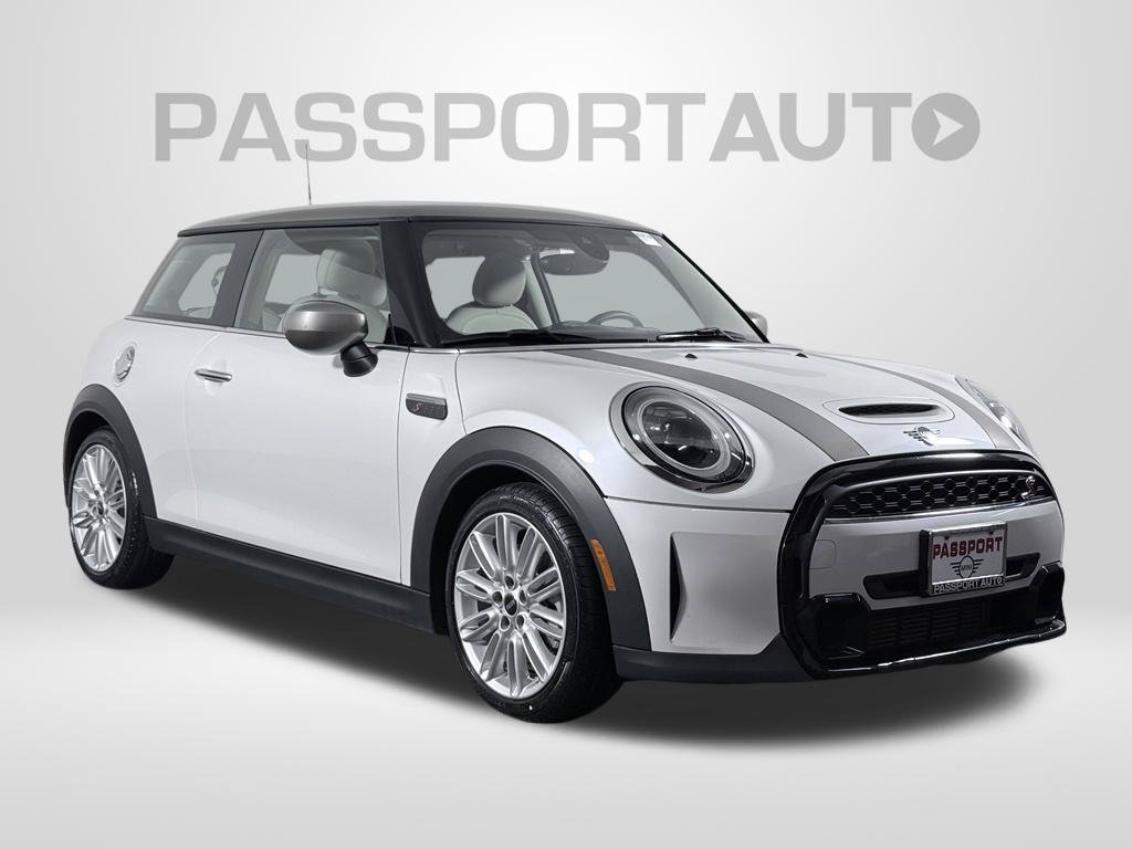 Certified 2024 MINI Cooper S w/ Signature Upholstery Package FWD image 3