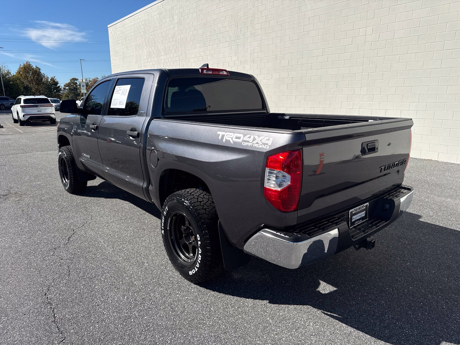 Used 2021 Toyota Tundra SR5 w/ TRD Off-Road Package AWD/4WD image 5
