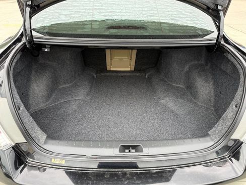 Used 2010 Honda Accord EX-L image 13