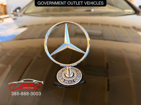 Used 2015 Mercedes-Benz S 550 Sedan image 18