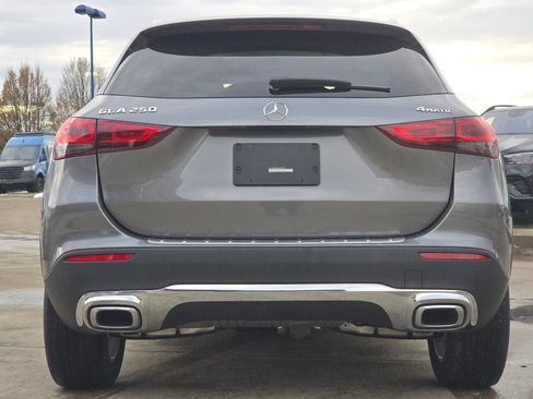 Certified 2021 Mercedes-Benz GLA 250 4MATIC image 16