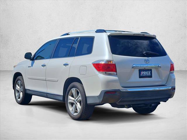 Used 2012 Toyota Highlander Limited w/ Tow Pkg FWD image 8