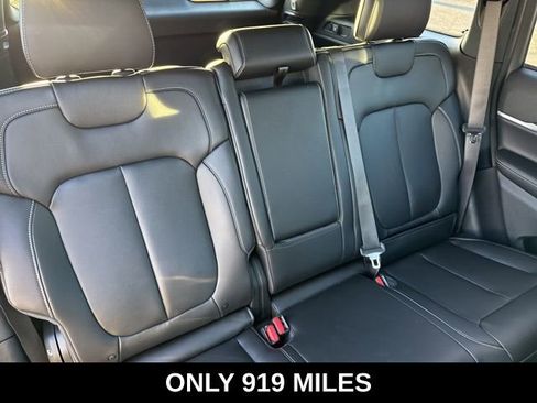 Used 2025 Jeep Grand Cherokee Limited w/ MOPAR Finishing Package image 26