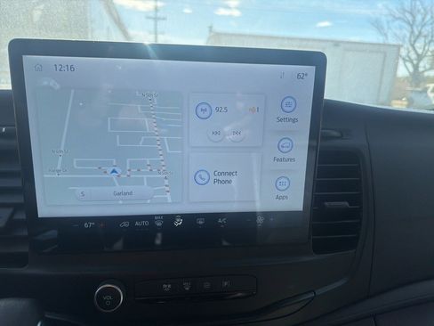 Used 2023 Ford Transit 350 XL image 9