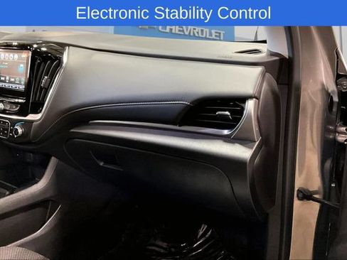 Used 2018 Chevrolet Traverse LT AWD/4WD image 26