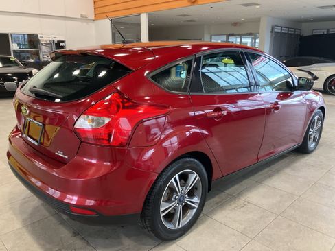 Used 2014 Ford Focus SE w/ SE Sport Package image 5