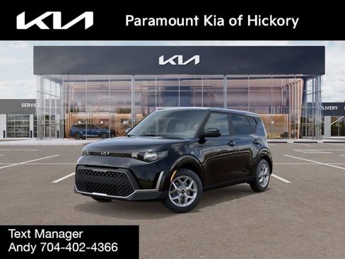 New 2025 Kia Soul LX image 1