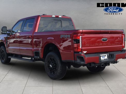 Used 2024 Ford F250 Lariat w/ Black Appearance Package AWD/4WD image 4