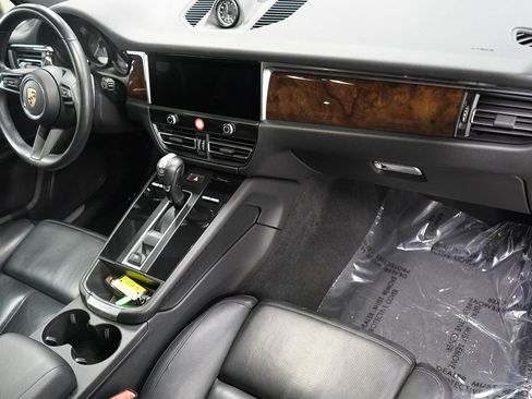 Used 2023 Porsche Macan S AWD/4WD image 24