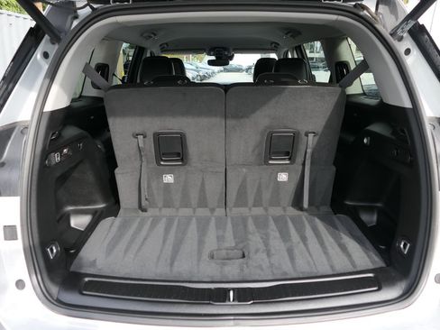 Used 2023 Jeep Grand Cherokee L Limited image 20