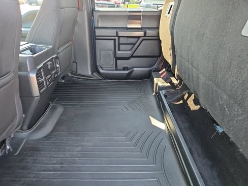 Used 2018 Ford F150 XLT w/ Equipment Group 302A Luxury AWD/4WD image 13