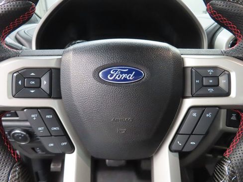 Used 2017 Ford F150 Lariat w/ Equipment Group 501A Mid AWD/4WD image 54
