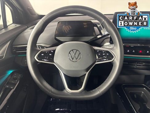 Used 2023 Volkswagen ID.4 Pro S Plus image 16