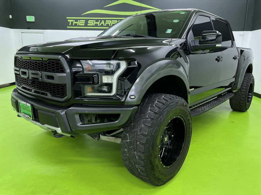 Used 2017 Ford F150 Raptor w/ Equipment Group 802A Luxury AWD/4WD image 5