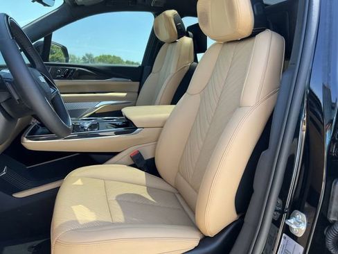 New 2025 Cadillac Escalade IQ Luxury 2 image 23