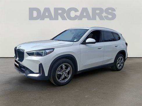 Certified 2023 BMW X1 xDrive28i w/ M Sport Package image 3
