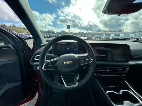 New 2026 Chevrolet Traverse LT w/ Driver Confidence Package image 10