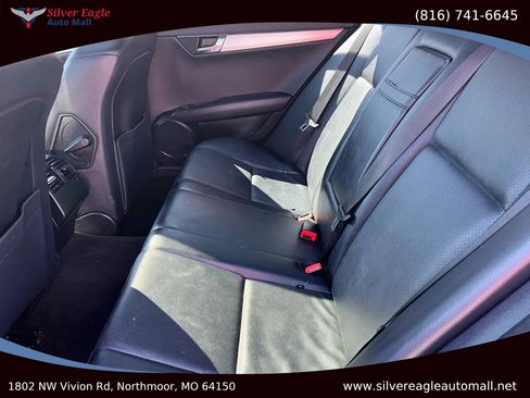 Used 2010 Mercedes-Benz C 300 C 300 Luxury Sedan 4D image 7