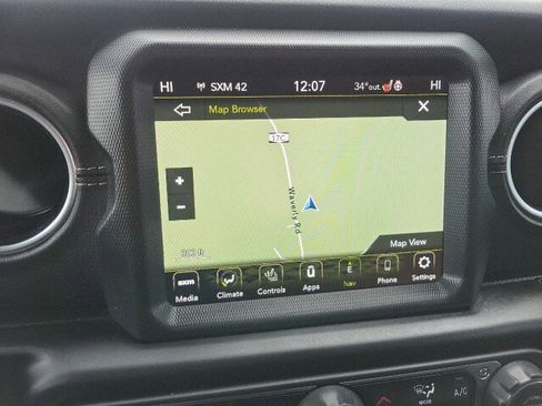 Used 2023 Jeep Wrangler Unlimited Sahara w/ Cold Weather Group image 12