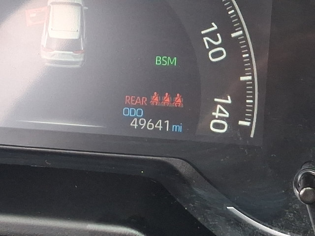 Used 2024 Toyota RAV4 LE AWD/4WD image 6