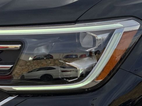 New 2026 Volkswagen Atlas SE image 7