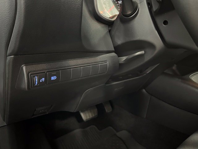 Certified 2022 Toyota Corolla SE FWD image 15
