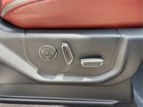 Used 2019 Ford F350 Platinum w/ Platinum Ultimate Package image 49