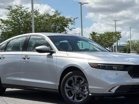 New 2026 Honda Accord EX-L image 2