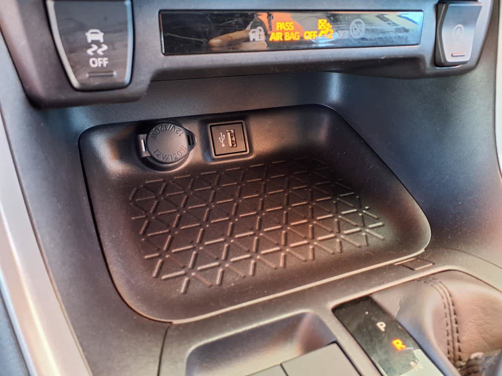 Certified 2025 Toyota RAV4 XLE w/ Convenience Package FWD image 26