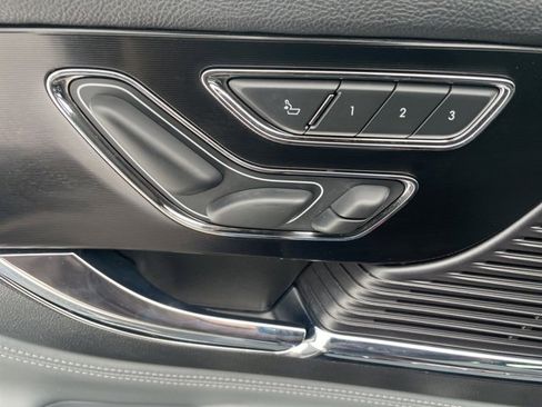 Used 2022 Lincoln Corsair Reserve w/ Equipment Group 201A image 19