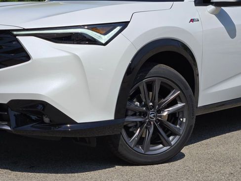 Certified 2025 Acura ADX A-Spec image 3