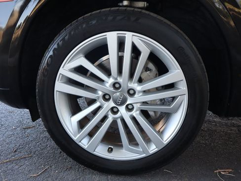 Used 2018 Audi Q5 2.0T Premium Plus w/ Premium Plus Package AWD/4WD image 42