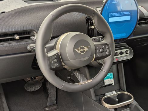 New 2026 MINI Cooper S FWD image 17
