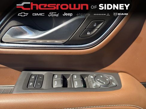 Used 2023 Chevrolet Suburban High Country AWD/4WD image 47