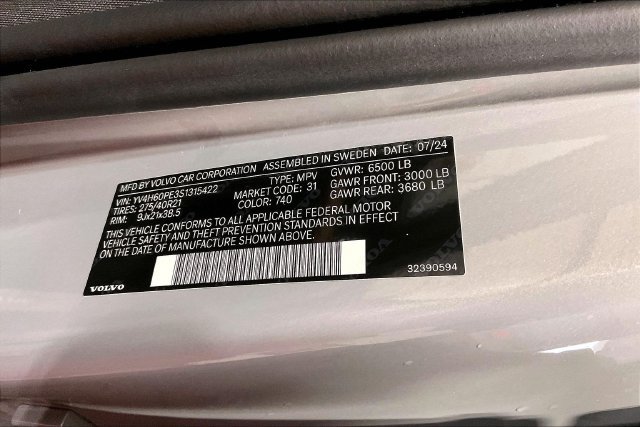 Certified 2025 Volvo XC90 T8 Plus w/ Protection Package Premier AWD/4WD image 39