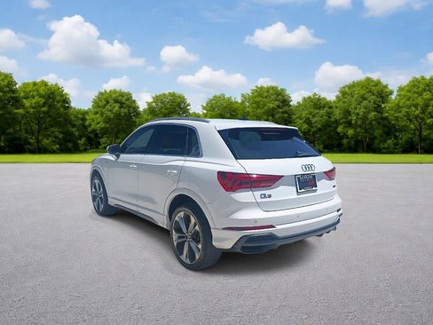 Used 2021 Audi Q3 2.0T Premium w/ Convenience Package AWD/4WD image 5